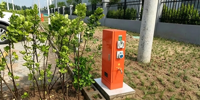 河北覽眾房車項(xiàng)目落地：極亞 GRWE803020D-WA 雙面水電樁，一樁服務(wù)兩車